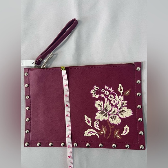 White House Black Market Port Wine Floral‎ Studded Pouch Clutch Purse Wristlet - Picture 3 of 6